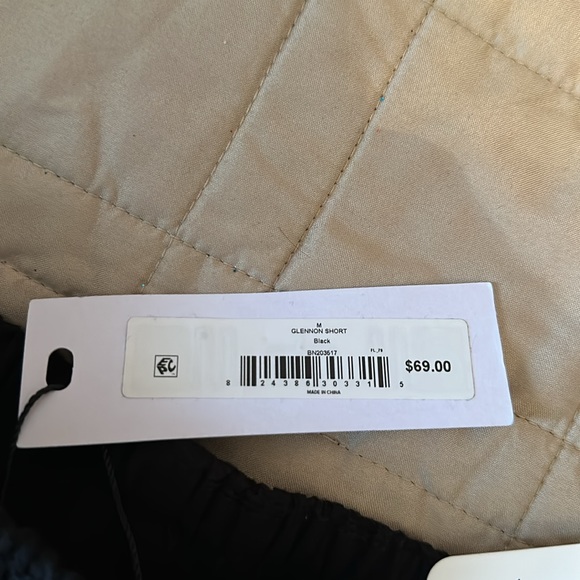 Steve Madden Glennon Black Shorts Women size M - Picture 3 of 3